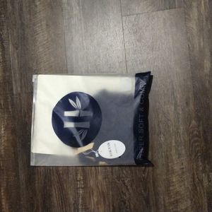 New Tik Tik women's night gown, size M